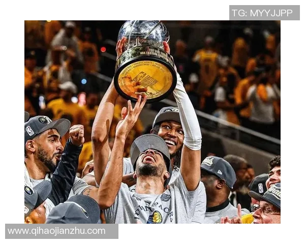 热火与步行者东部决赛第四场激战回顾球迷热情高涨精彩瞬间不容错过